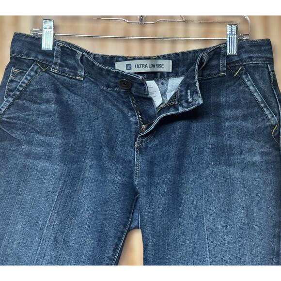 Gap Jeans Womens Size 10 Y2K Ultra Low Rise Wide Leg Flare Sustainable Quality - Picture 2 of 8